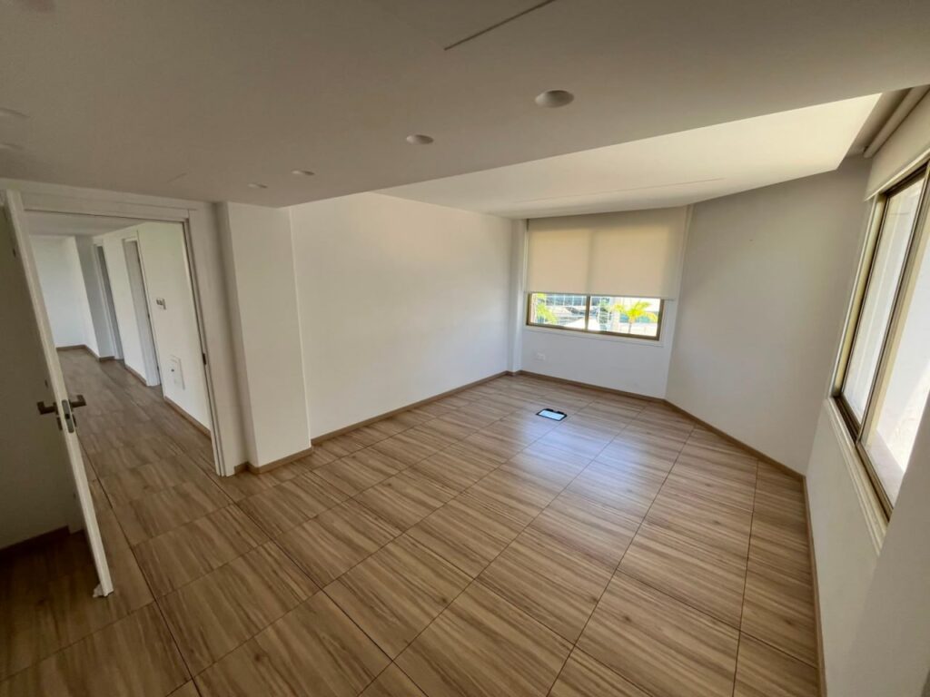 250m² Office for Rent in Limassol – Neapolis