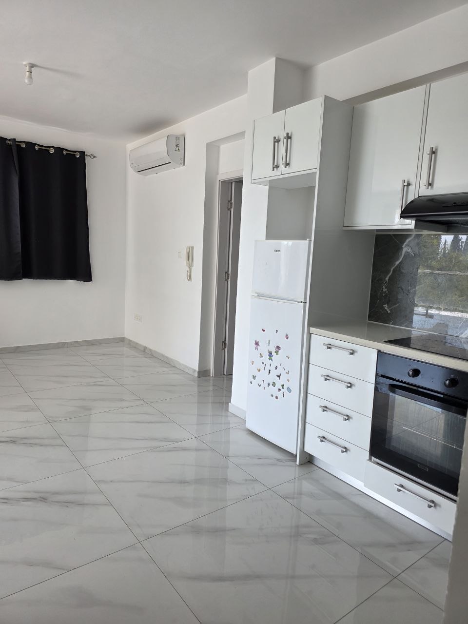 2 Bedroom Apartment for Rent in Limassol – Marina