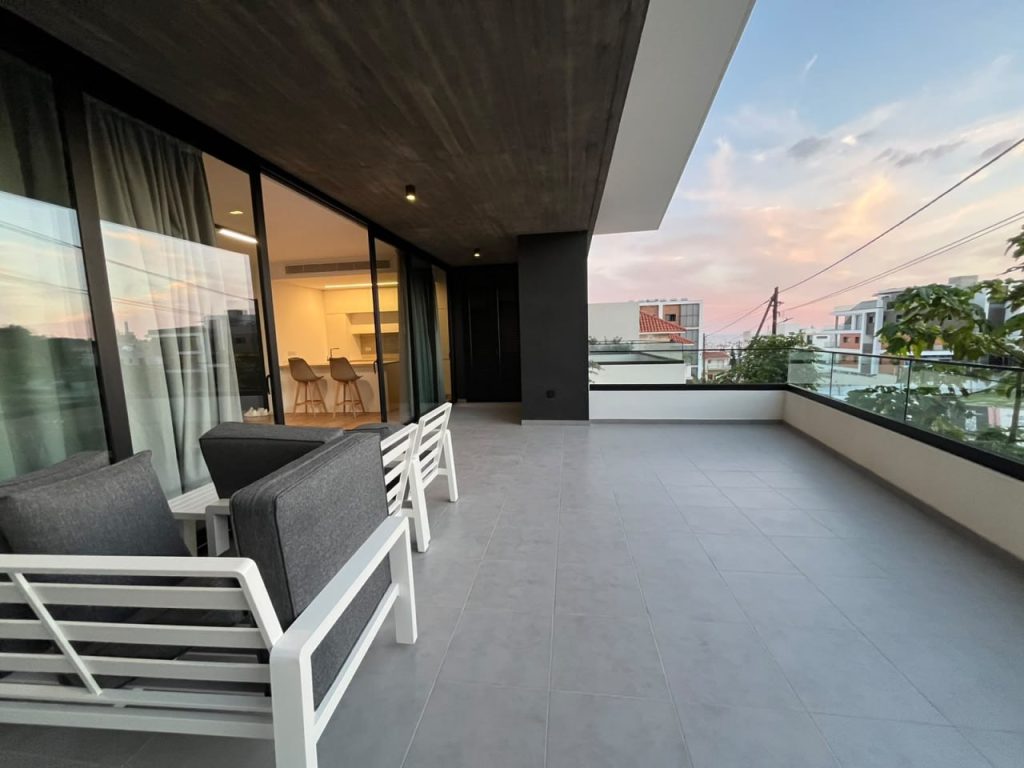 2-bed apartment with sea view in Panthea, Limassol photo 4