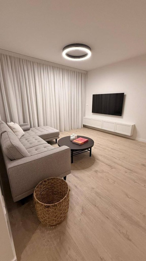2-bed penthouse with pool in Zakaki, Limassol photo 1
