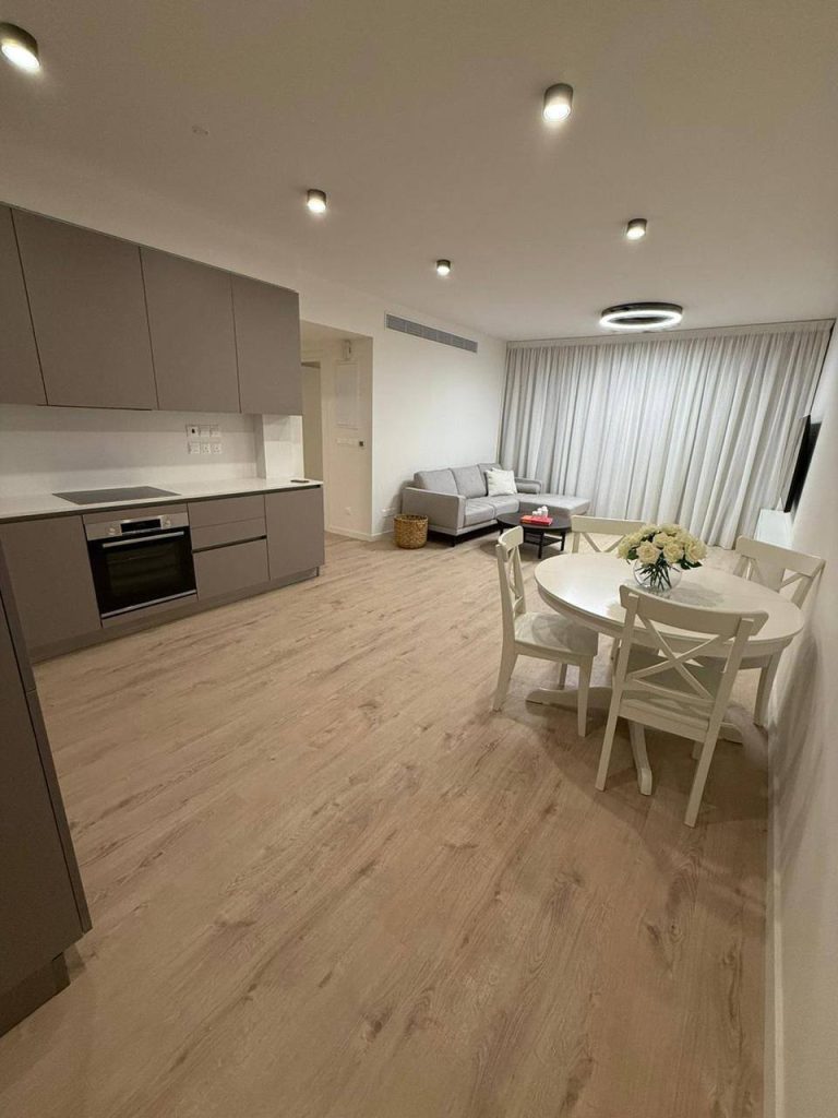 2-bed penthouse with pool in Zakaki, Limassol photo 4