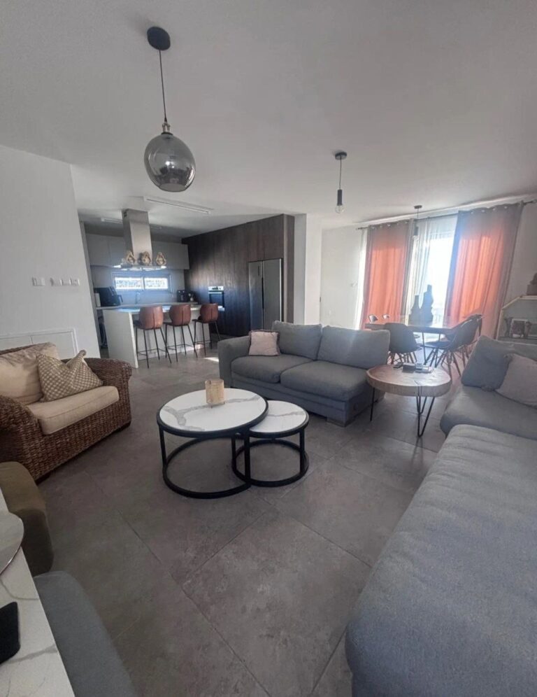 3 Bedroom Apartment for Rent in Limassol – Zakaki