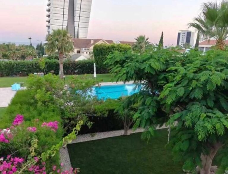 2 Bedroom Apartment for Rent in Parekklisia Tourist Area, Limassol District