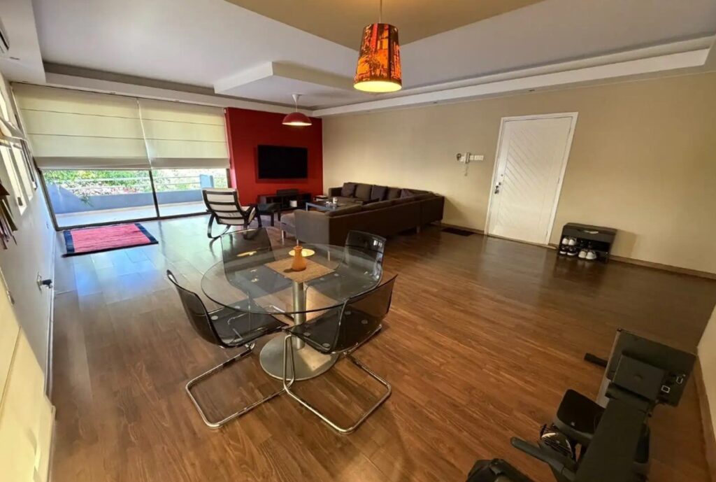 3-bed apartment for rent in Agia Zoni, Limassol photo 1