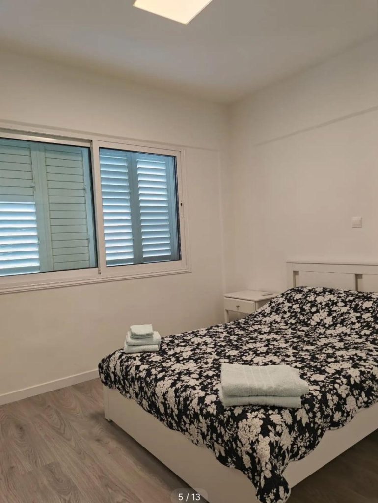 2-bed furnished apartment with sea view in Parekklisia photo 3