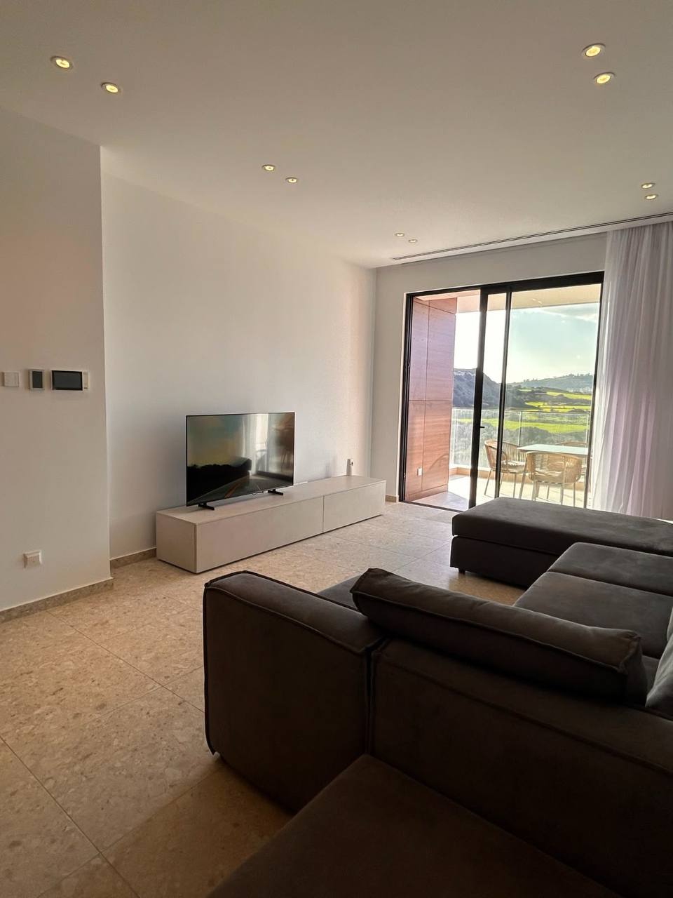 2 Bedroom Apartment for Rent in Agios Tychonas, Limassol District