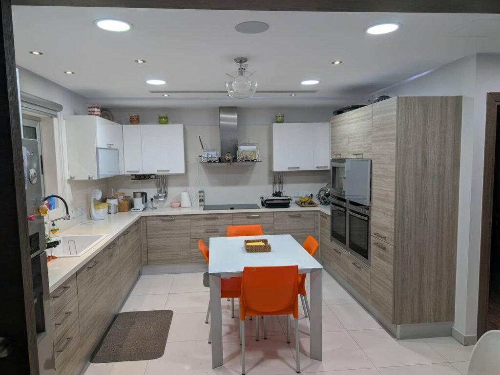 5 Bedroom House for Rent in Limassol – Kapsalos