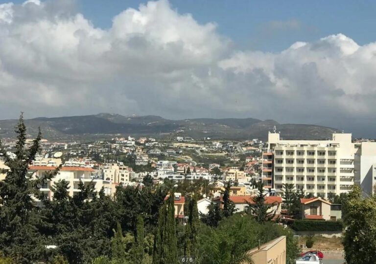 1 Bedroom Apartment for Rent in Germasogeia – Tourist Area, Limassol District