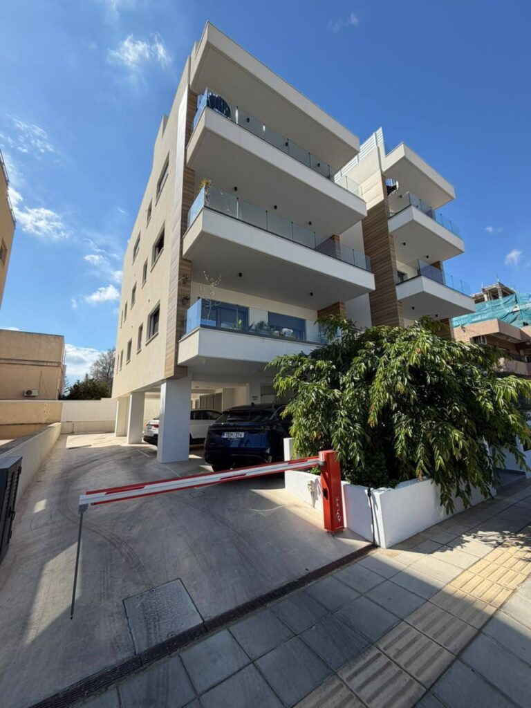 2 Bedroom House for Rent in Limassol – Omonoia