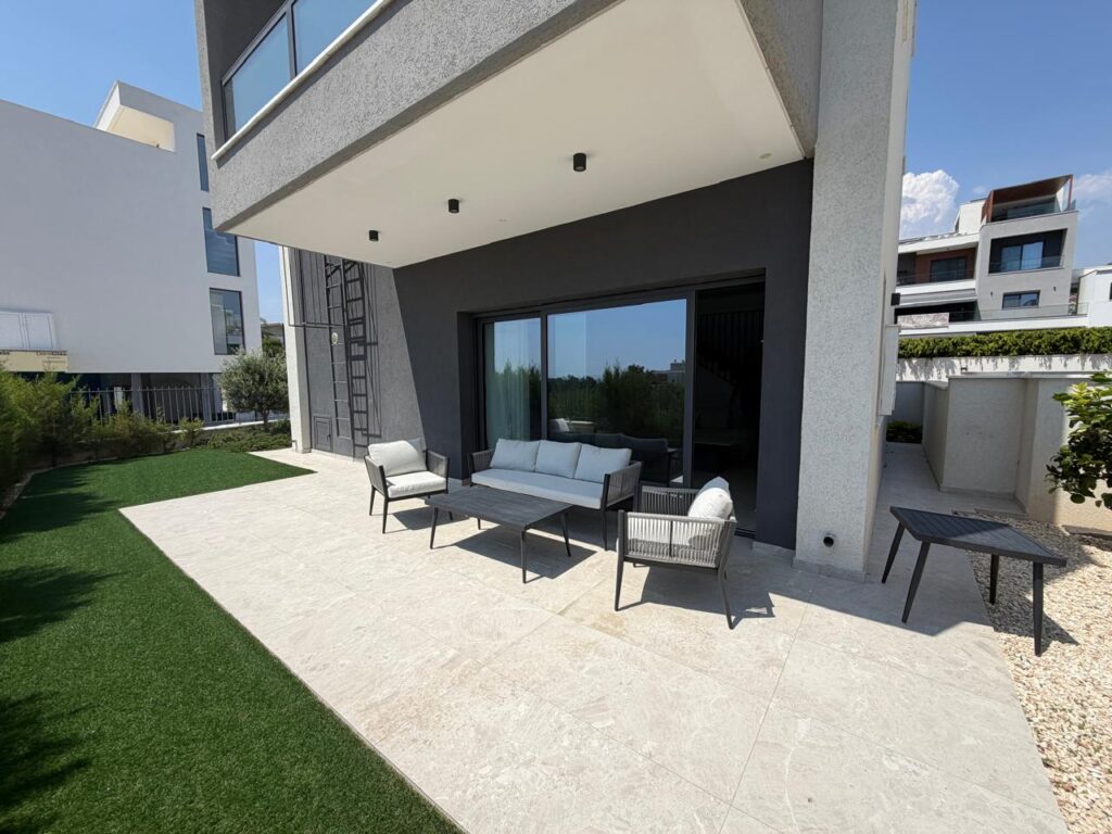 2 Bedroom House for Rent in Limassol – Agios Antonios
