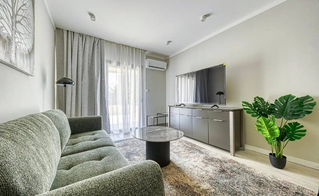 1-bed apartment for rent in Neapolis, Limassol photo 2