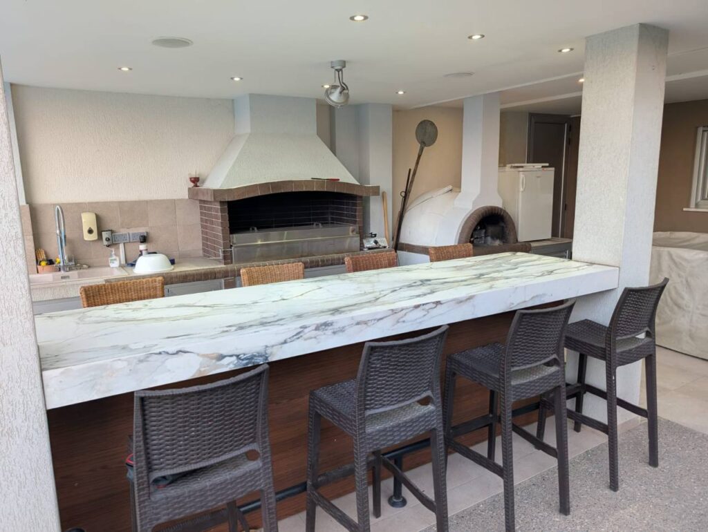 5 Bedroom House for Rent in Limassol – Kapsalos