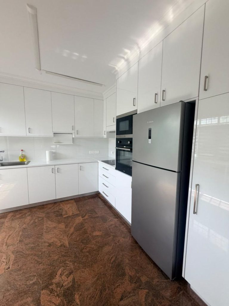 2-bed furnished apartment with parking in Agia Zoni photo 2