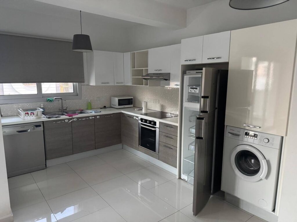 2-bedroom apartment for rent in Germasogeia, Limassol photo 1