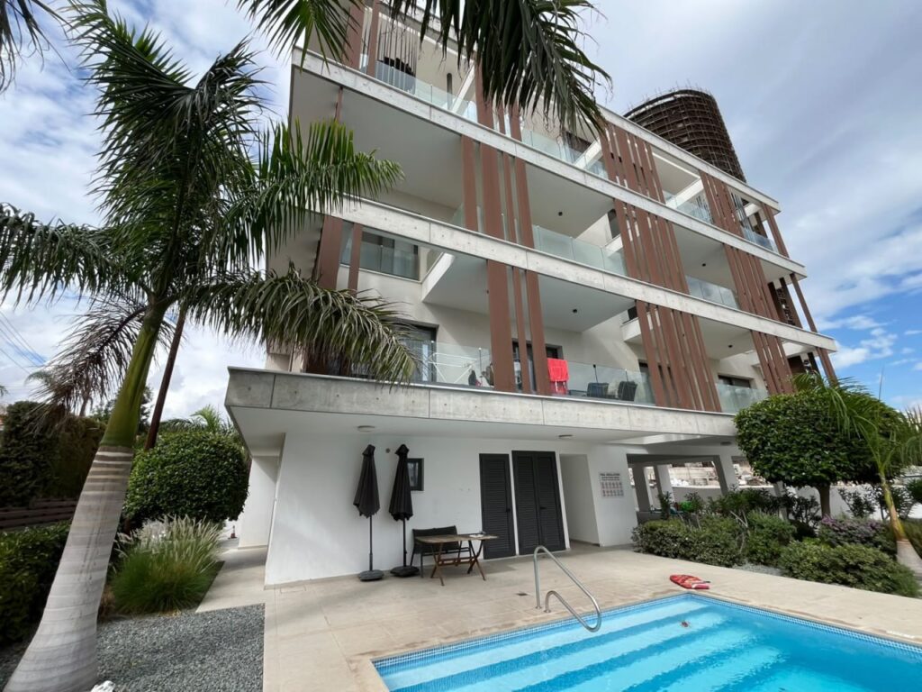 3 Bedroom Apartment for Rent in Agios Tychonas, Limassol District
