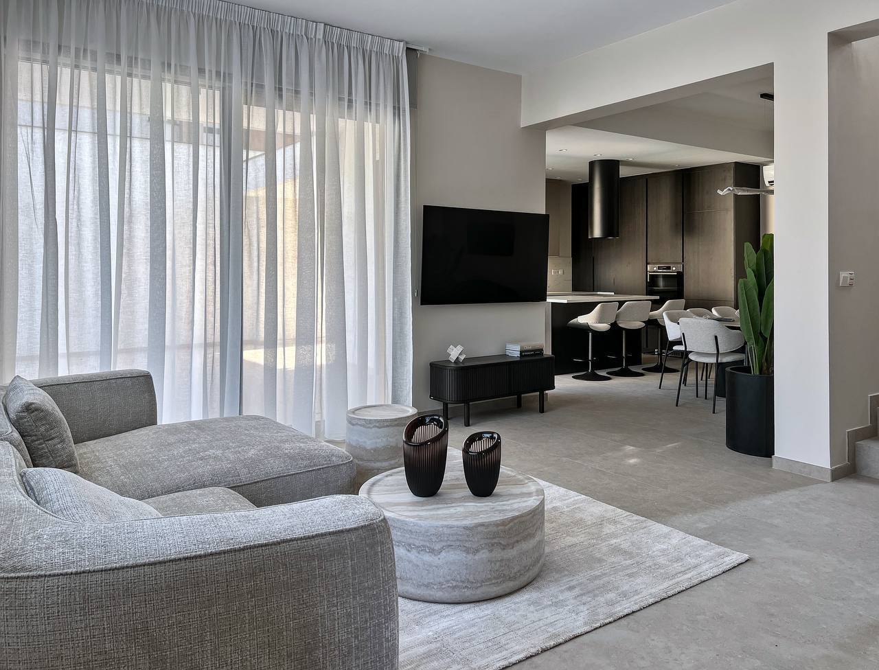 4 Bedroom House for Rent in Agios Tychonas, Limassol District