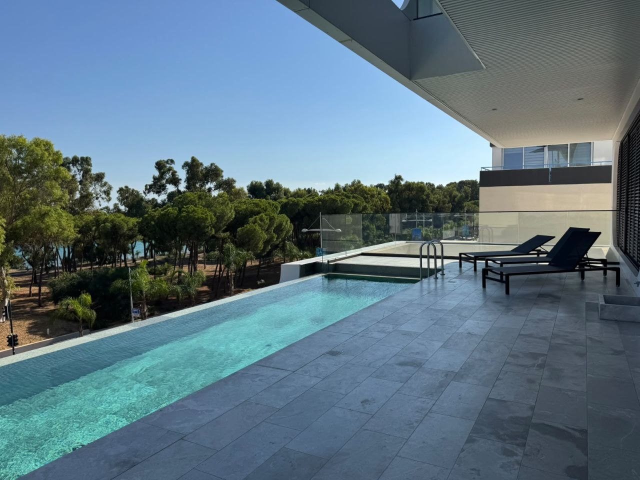 2 Bedroom Apartment for Rent in Germasogeia, Limassol District