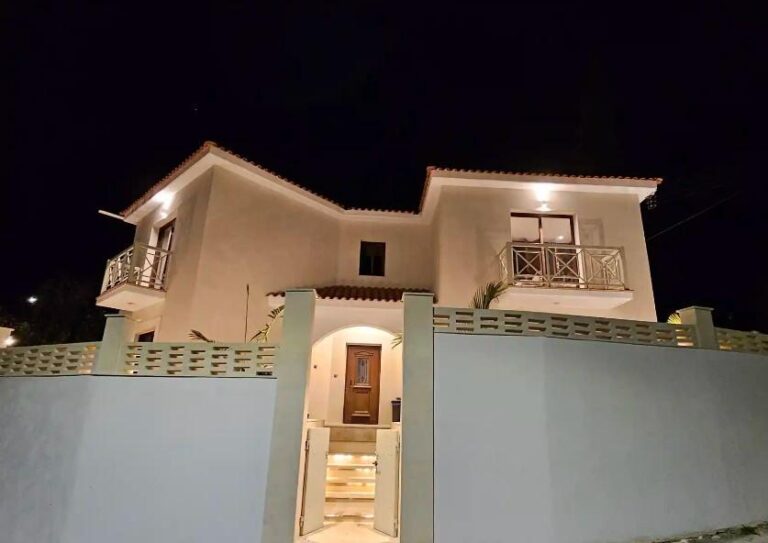 3 Bedroom House for Rent in Agios Tychonas, Limassol District