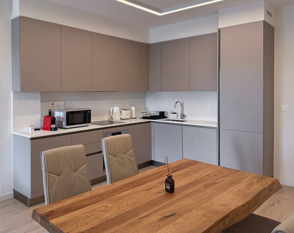 2-bed apartment for rent in Sunset Gardens, Limassol photo 3