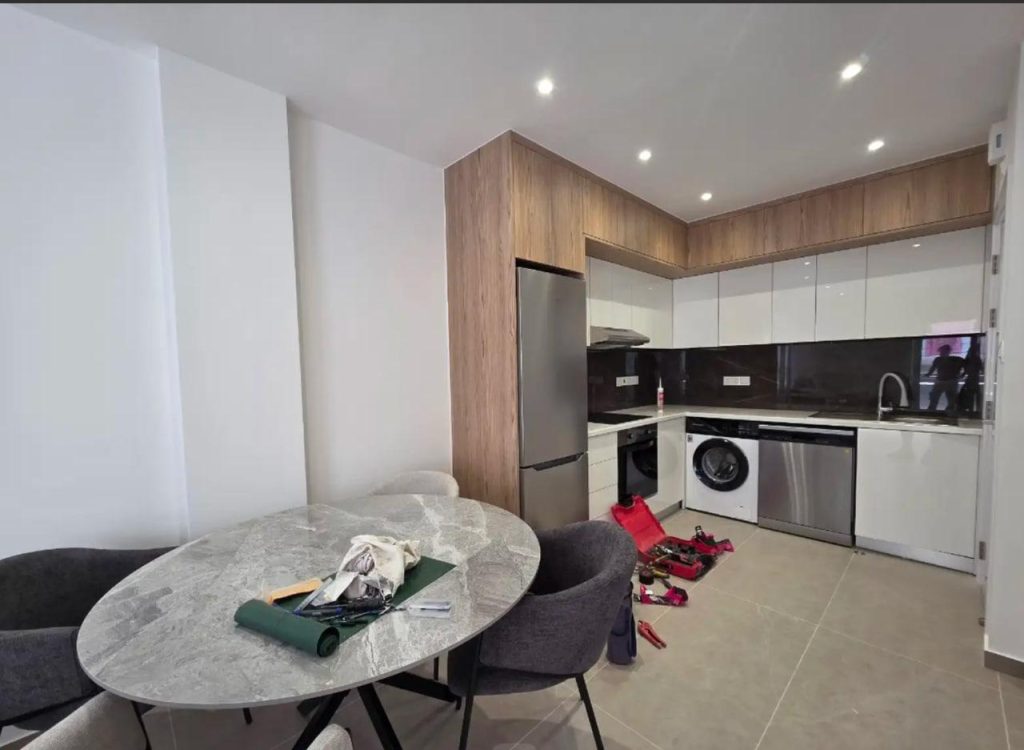 2-bedroom furnished apartment for rent in Agia Zoni photo 3