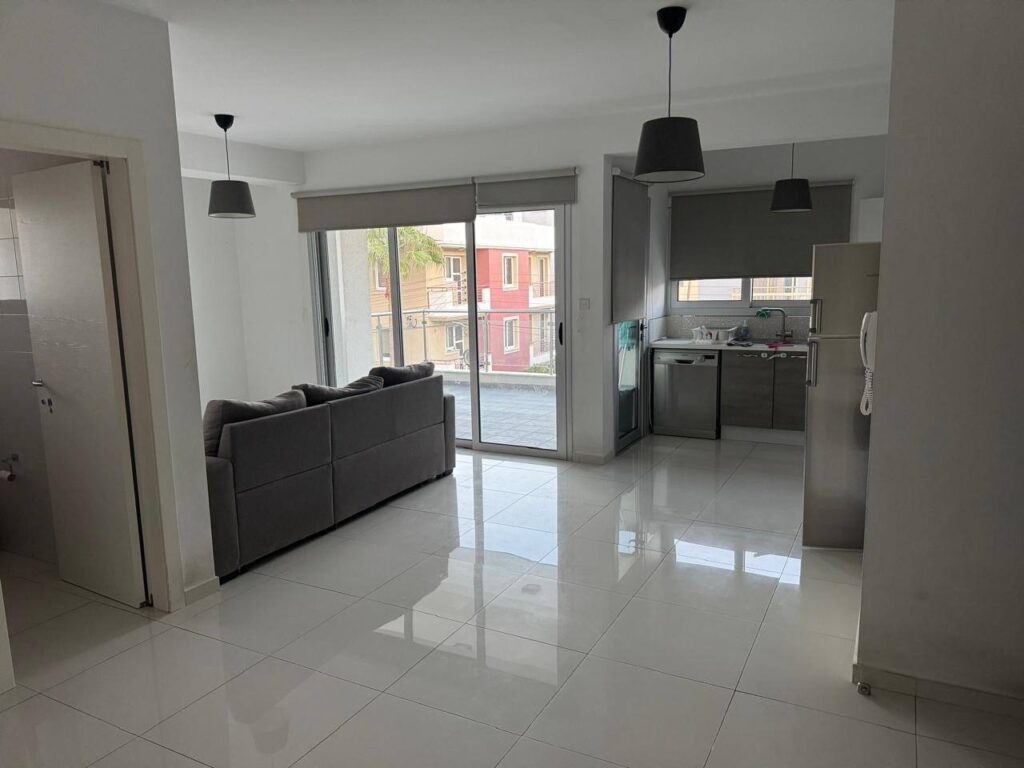 2-bedroom apartment for rent in Germasogeia, Limassol photo 2