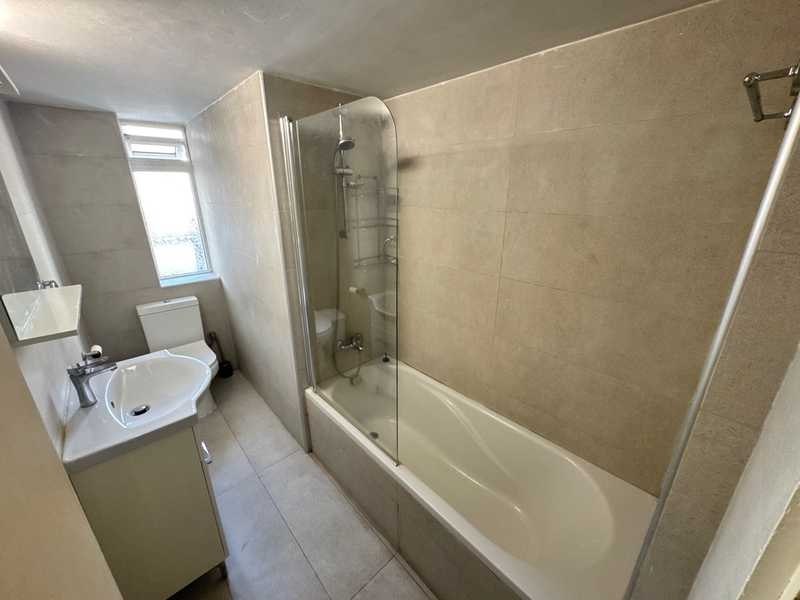 2 Bedroom Apartment for Rent in Limassol – Neapolis