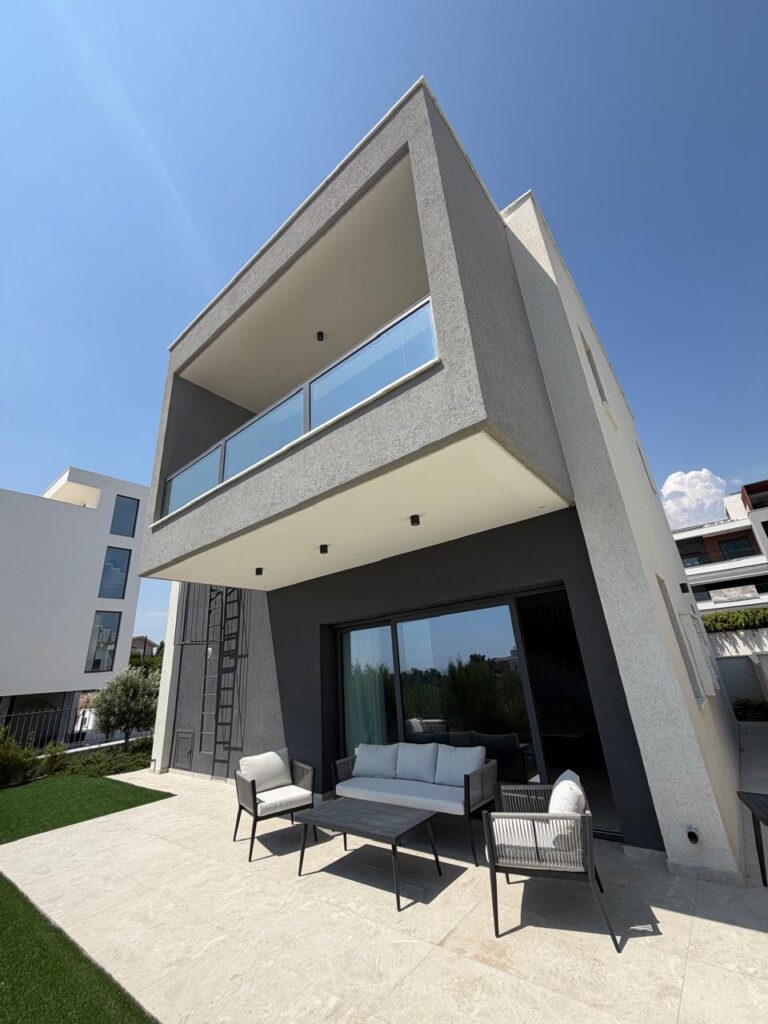 2 Bedroom House for Rent in Limassol – Agios Antonios