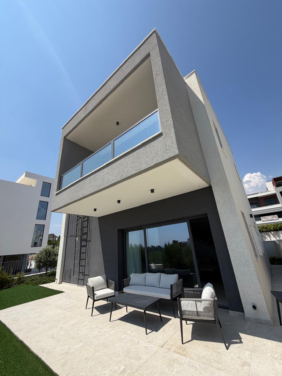 2 Bedroom House for Rent in Limassol – Agios Antonios