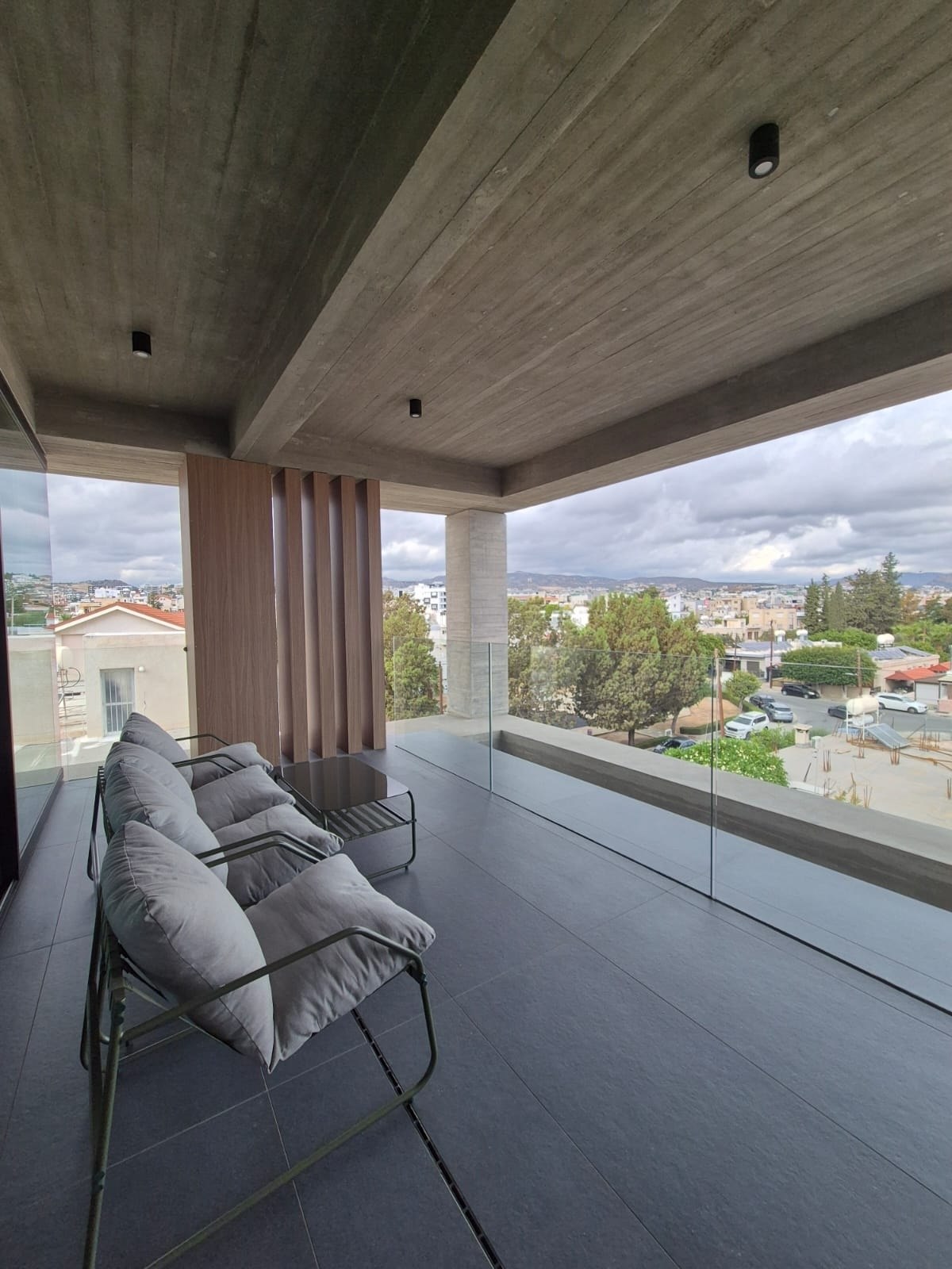 2 Bedroom Apartment for Rent in Limassol – Mesa Geitonia