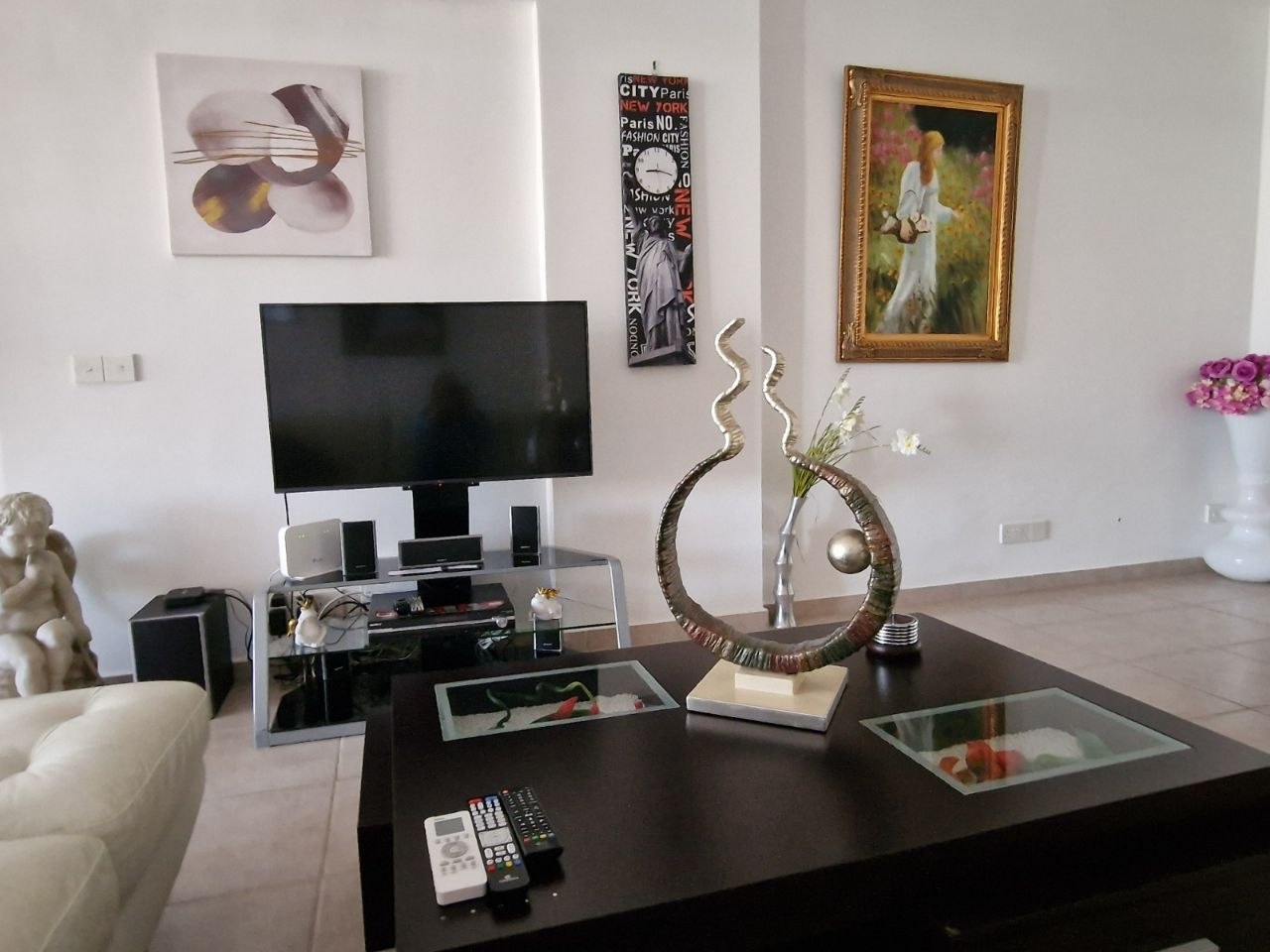 3 Bedroom Apartment for Rent in Germasogeia, Limassol District