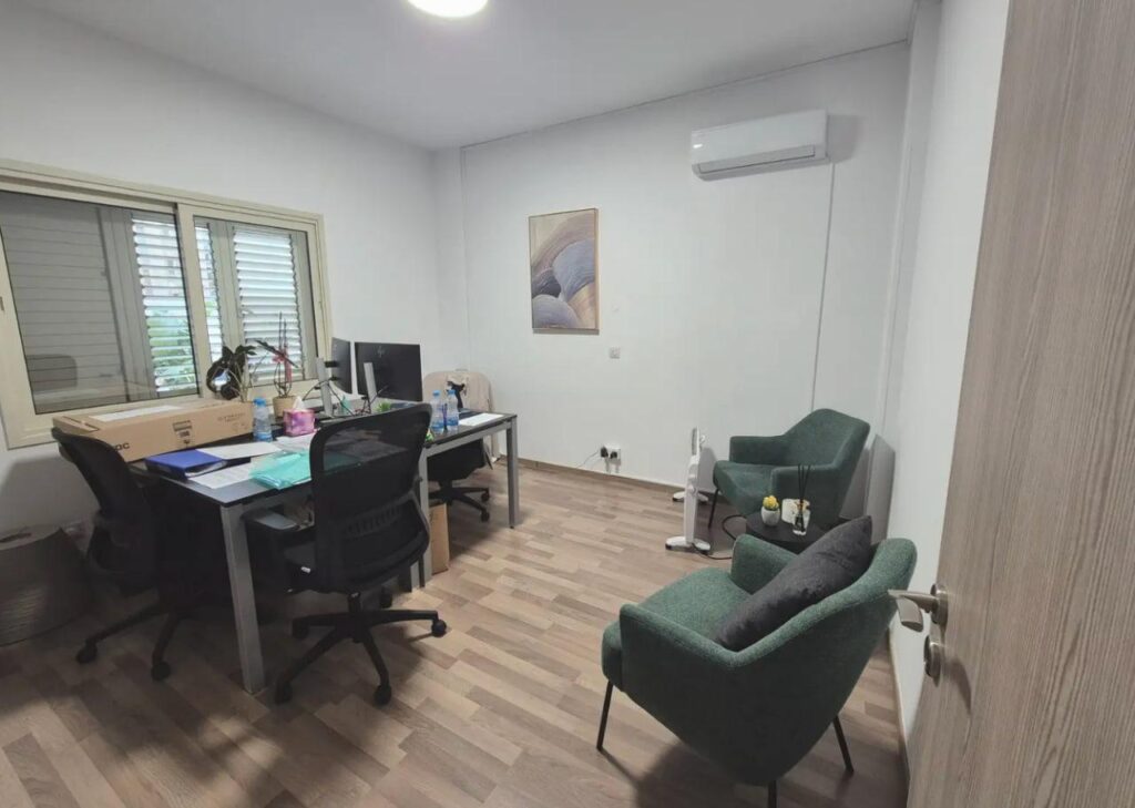 4-room apartment for rent in Agia Zoni, Limassol photo 2
