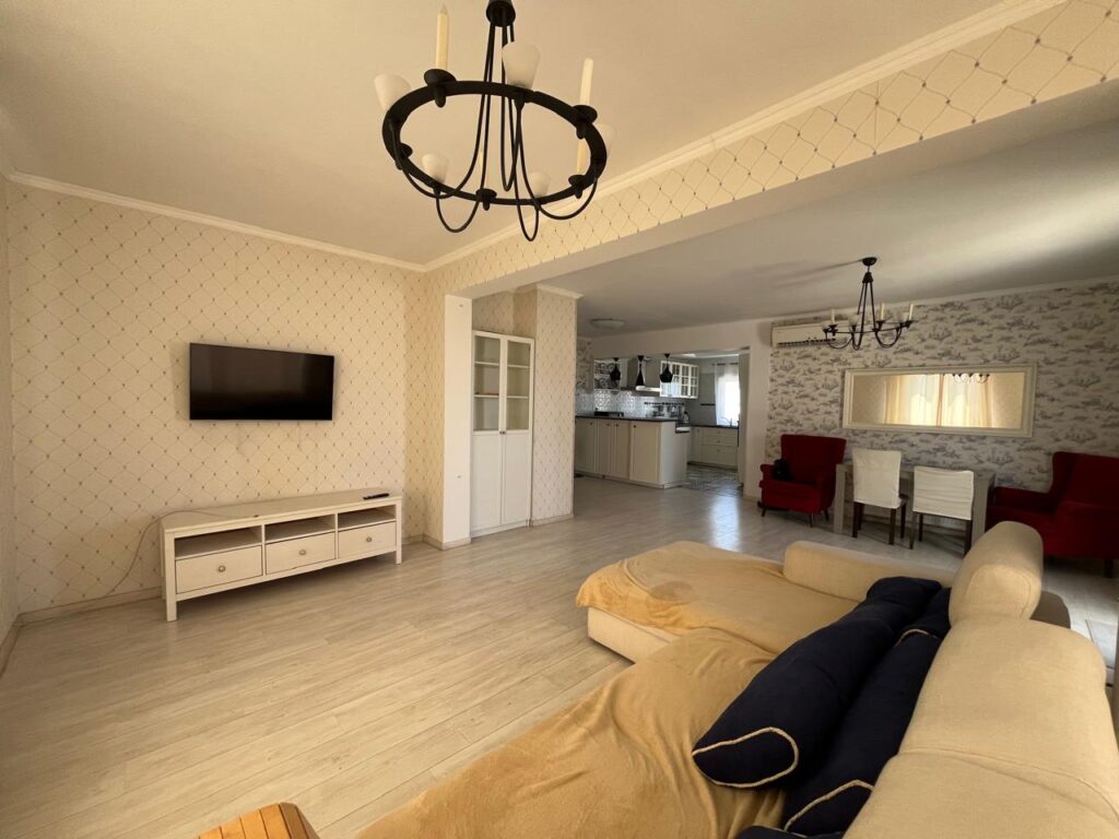 3 Bedroom Apartment for Rent in Limassol – Neapolis