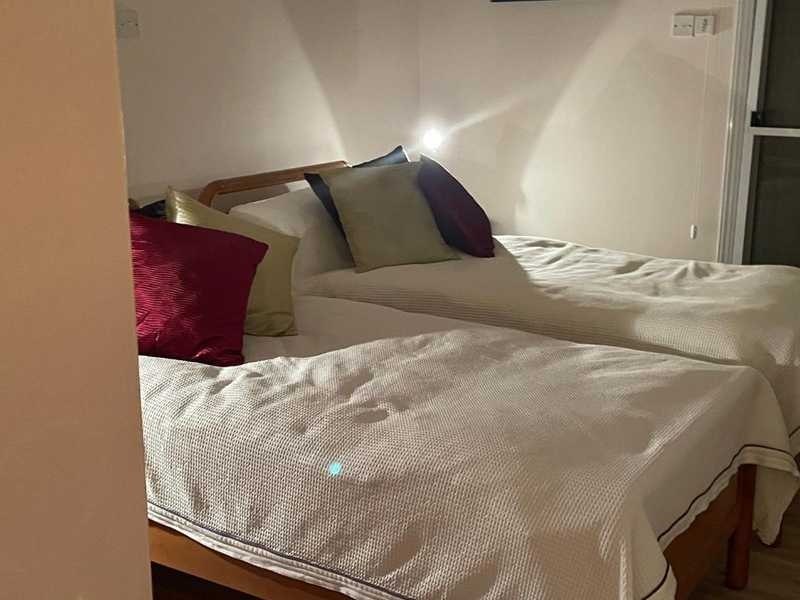 2-bed furnished apartment with shared pool in Germasogeia photo 10