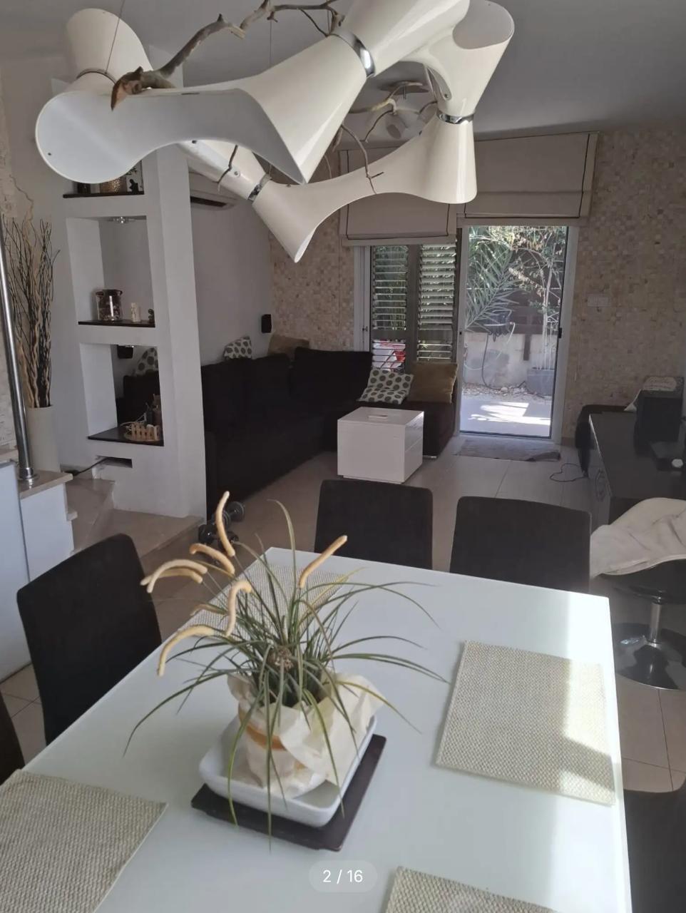 2 Bedroom House for Rent in Limassol – Mesa Geitonia