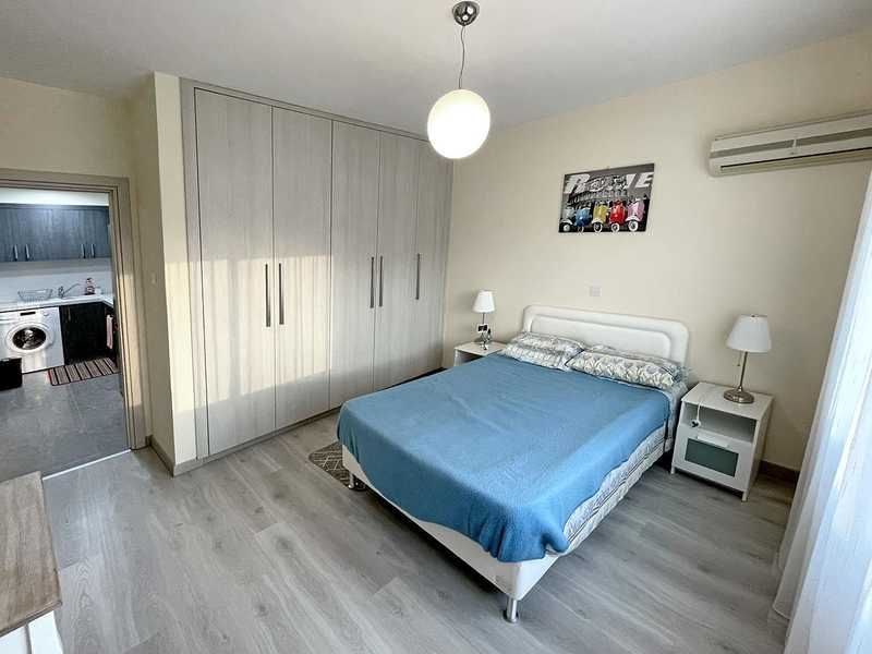 1-bed furnished apartment in Agia Zoni, Limassol photo 5