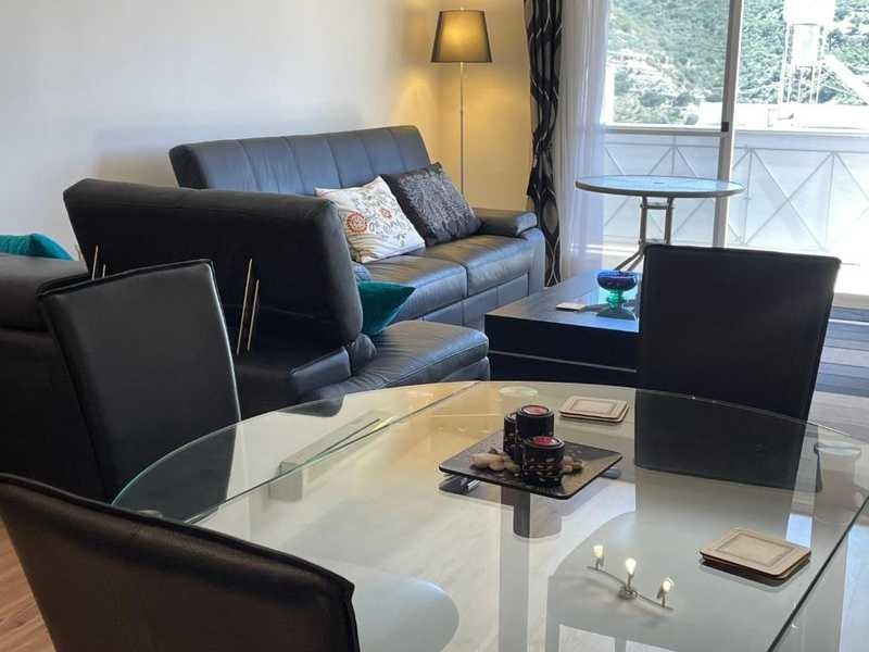 2-bed furnished apartment with shared pool in Germasogeia photo 9