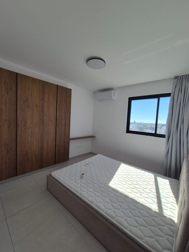 3-bed furnished apartment for rent in Agia Zoni, Limassol photo 4