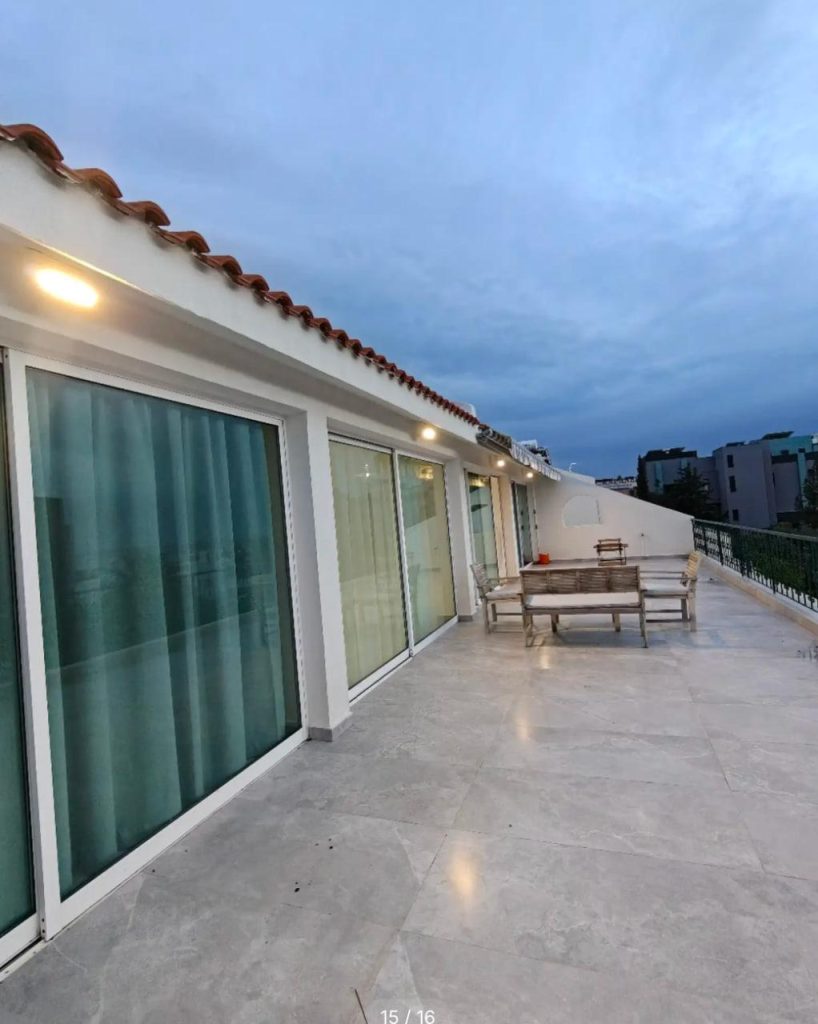3-bed apartment for rent in Parekklisia Tourist Area photo 2