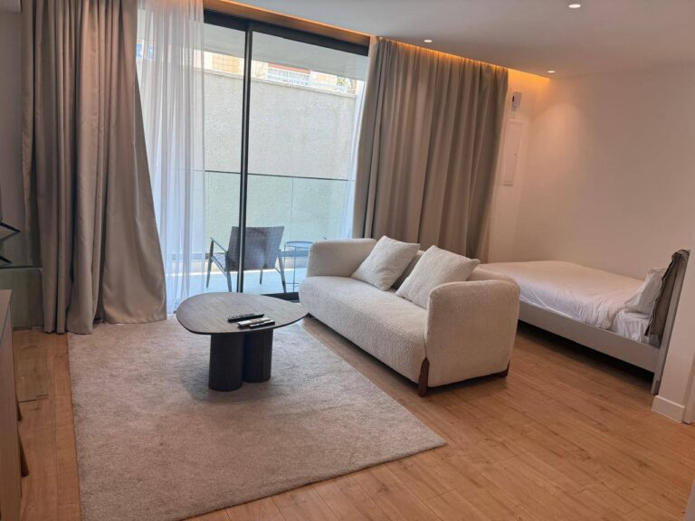 1 Bedroom Apartment for Rent in Limassol – City Center