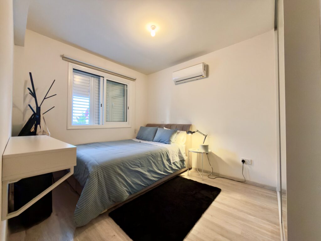 2-bed apartment with pine views near University of Nicosia photo 5
