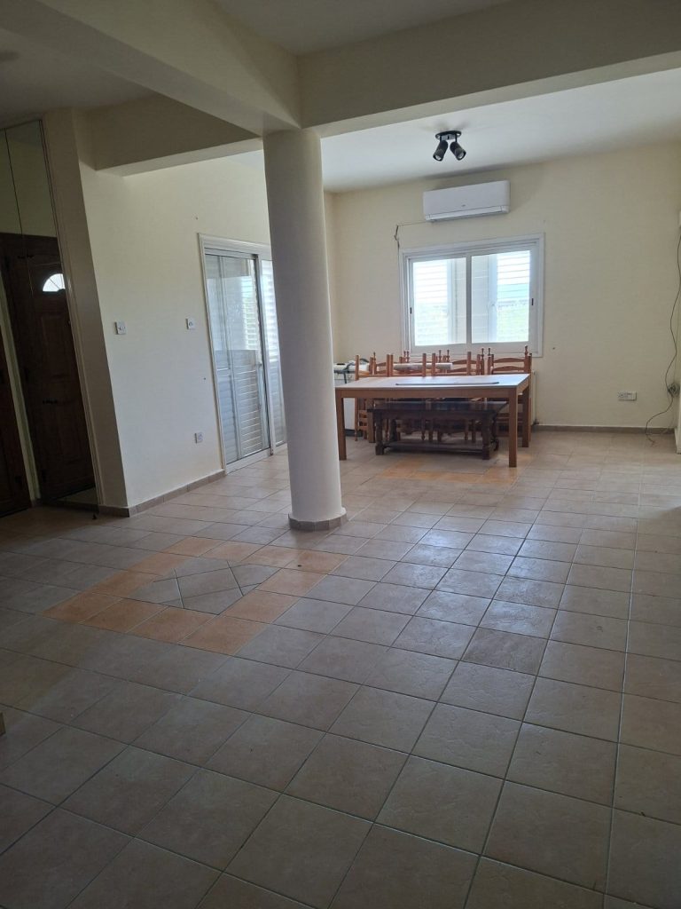 4-bed detached house with garden in Sia, Nicosia district photo 2