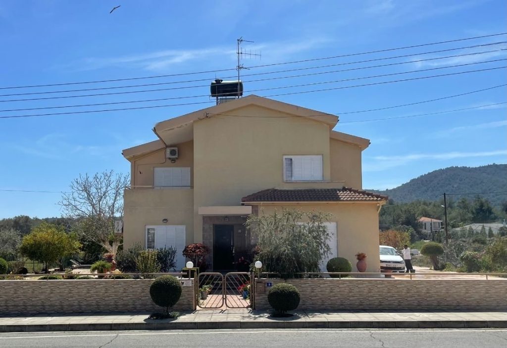 4-bed detached house with garden in Sia, Nicosia district photo 1