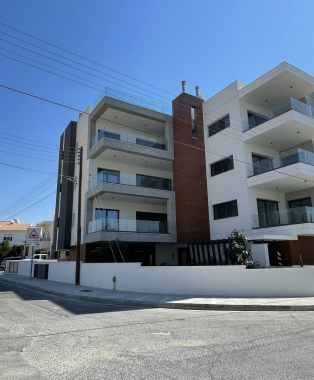 Amalia Court